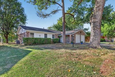 441 Nathan Street, Burleson TX 76028 - Photo 2