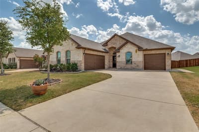 617 Mesquite Grove Road, Midlothian TX 76065 - Photo 2