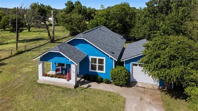 504 Fannin Street, Millsap TX 76066 - Photo 3