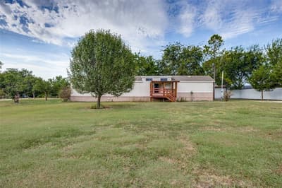620 Pennell Road, Sherman TX 75090 - Photo 2