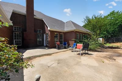 804 Waterloo Lake Drive, Denison TX 75020 - Photo 5