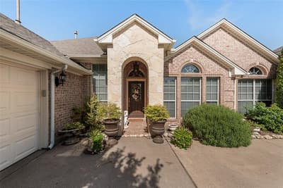 6312 Southern Hills Drive, Fort Worth TX 76132 - Photo 2