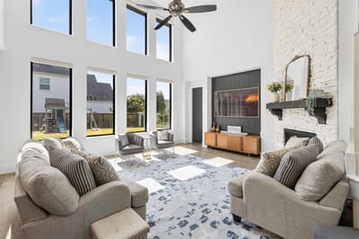 4719 Cypress Thorn Drive, Arlington TX 76005 - Photo 2