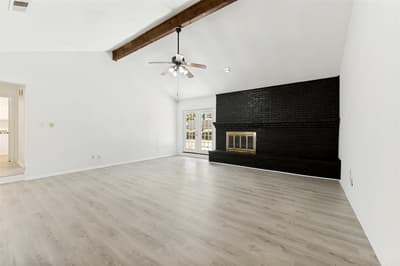 2112 Dartmouth Drive, Arlington TX 76015 - Photo 4