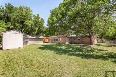 1203 Sunnybrook Drive, Irving TX 75061 - Photo 5