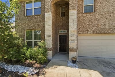 11300 Hubbard Creek Drive, Frisco TX 75036 - Photo 4