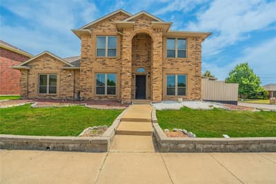 6802 Silver Lake Drive, Rowlett TX 75089