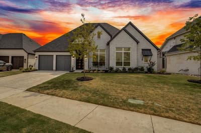 2208 Sarah Drive, Rockwall TX 75087