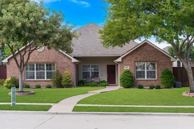 1513 Snow Trail, Lewisville TX 75077
