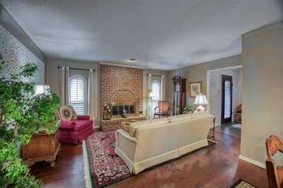 6837 Anglebluff Circle, Dallas TX 75248 - Photo 5