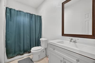 601 E Jefferson Street, Waxahachie TX 75165 - Photo 4
