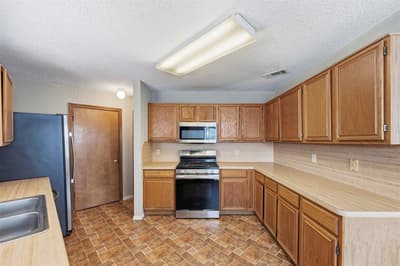 2609 Trumpet Drive, Rowlett TX 75089 - Photo 3