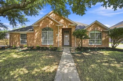 711 Coal Creek Drive, Mansfield TX 76063