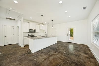 722 E Woodard Street, Denison TX 75021 - Photo 5