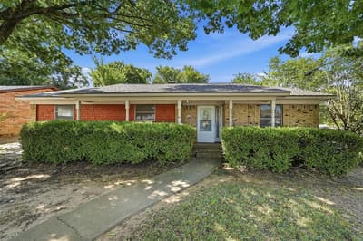 1214 Glasgow Drive, Sherman TX 75092 - Photo 2