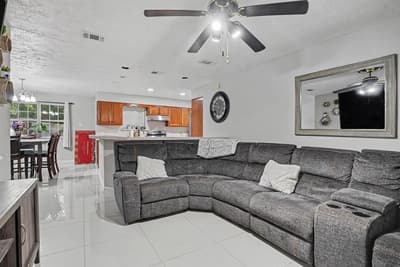 618 Thrush Avenue, Duncanville TX 75116 - Photo 4