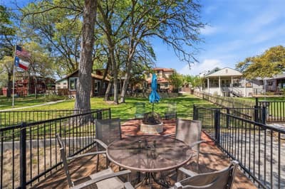 108 Marina View Court, Weatherford TX 76087 - Photo 2