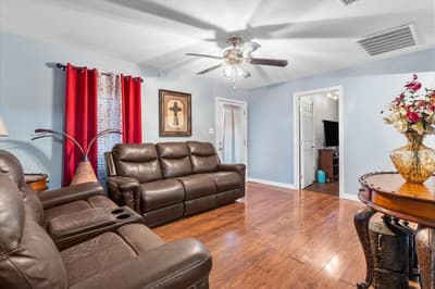 2801 Crystal Drive, Balch Springs TX 75180 - Photo 5