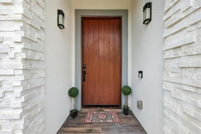 4704 Almeria Court, Irving TX 75062 - Photo 5