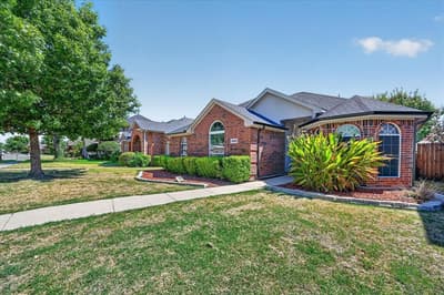6908 Amethyst Lane, Plano TX 75023 - Photo 2