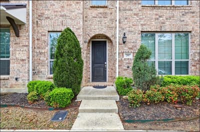 297 Scotia Street, Lewisville TX 75056 - Photo 2