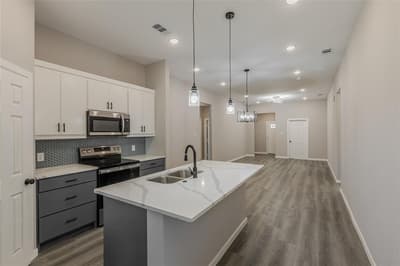 3627 Havana Street, Dallas TX 75215 - Photo 2