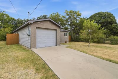 3923 Metropolitan Avenue, Dallas TX 75210 - Photo 3