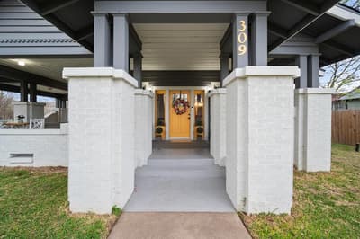 309 S Avenue B, Wortham TX 76693 - Photo 2