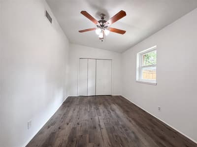 1805 Brookview Drive, Arlington TX 76010 - Photo 4
