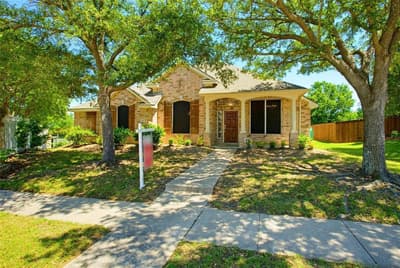 4402 Horizon Drive, Garland TX 75043 - Photo 2