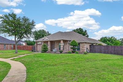 3002 Silver Springs Way, Rowlett TX 75089 - Photo 2