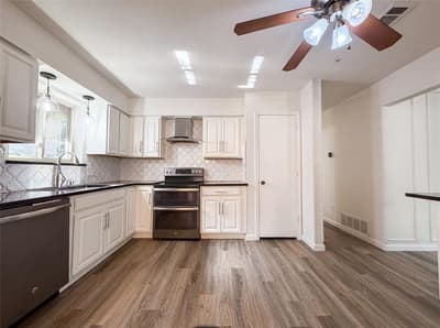 5804 Ridge Drive, Arlington TX 76016 - Photo 2
