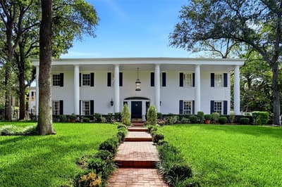 4106 Shady Valley Drive, Arlington TX 76013