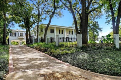 4106 Shady Valley Drive, Arlington TX 76013 - Photo 4
