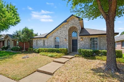1614 Woodhaven Court, Allen TX 75002 - Photo 2