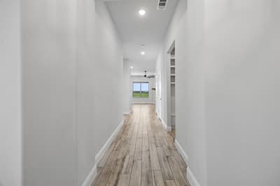 725 Windward Court, Lowry Crossing TX 75069 - Photo 4