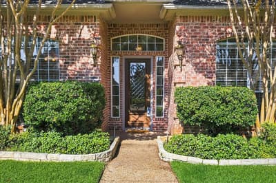 2240 Bedford Circle, Bedford TX 76021 - Photo 2