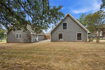 103 Pontiac Drive, Gainesville TX 76240 - Photo 5