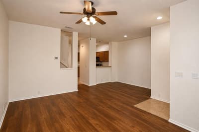 2219 Glacier Park Lane, Grand Prairie TX 75050 - Photo 4