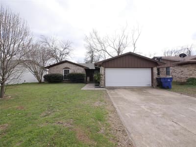 2702 Shawn Drive, Denison TX 75020