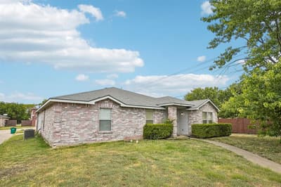 659 Pondview Drive, Cedar Hill TX 75104