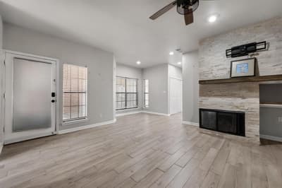 2730 Silver Creek Drive # 128, Arlington TX 76006