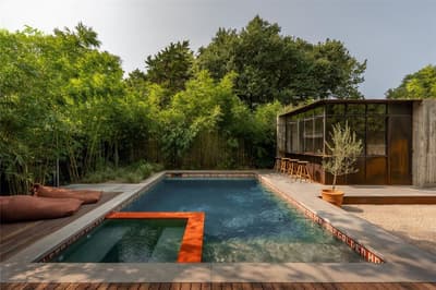 938 N Clinton Avenue, Dallas TX 75208 - Photo 2
