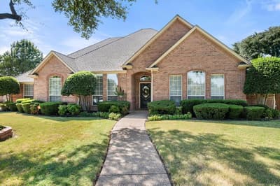 6 Inverness Court, Mansfield TX 76063