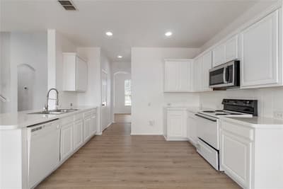 5148 Bayridge Court, Fort Worth TX 76179 - Photo 5