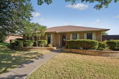 2324 Harbinger Lane, Dallas TX 75287 - Photo 3