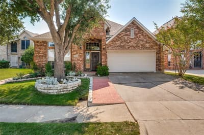 8524 Wellington Point Drive, Irving TX 75063 - Photo 2