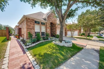 8524 Wellington Point Drive, Irving TX 75063 - Photo 3