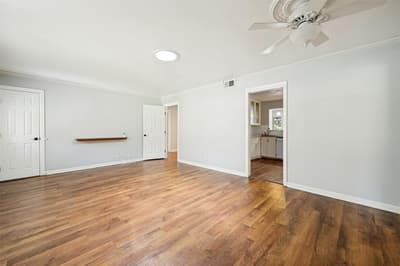 1504 Briarwood Boulevard, Arlington TX 76013 - Photo 5
