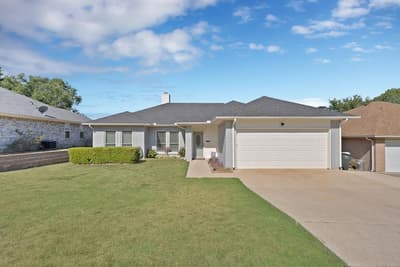 4925 Saint Thomas Place, Fort Worth TX 76135 - Photo 2